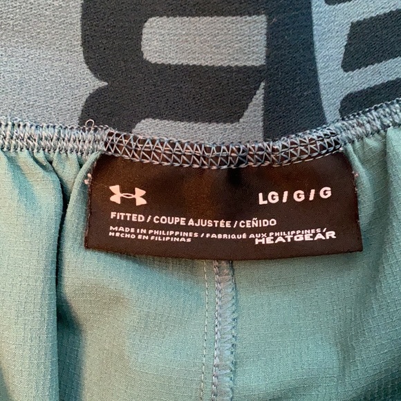 Mens Large Under Armour teal shorts - Picture 2 of 3